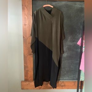 Kiss of the Wolf Silk Crinkled Colorblocked Dress size XS